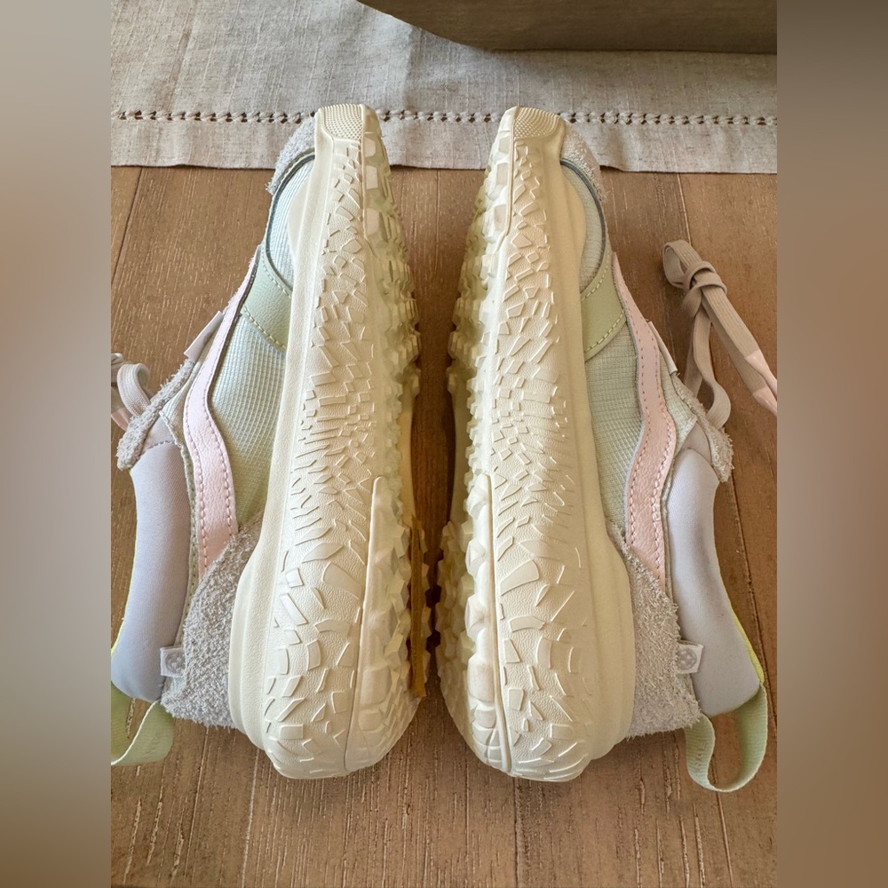 Vans UltraRange EXO, NWOB Gray/Green/Pink/Marshmallow Women’s Size 10 - Picture 6 of 10